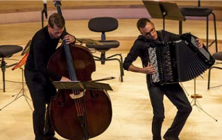 Duo  «VAGABONDS»